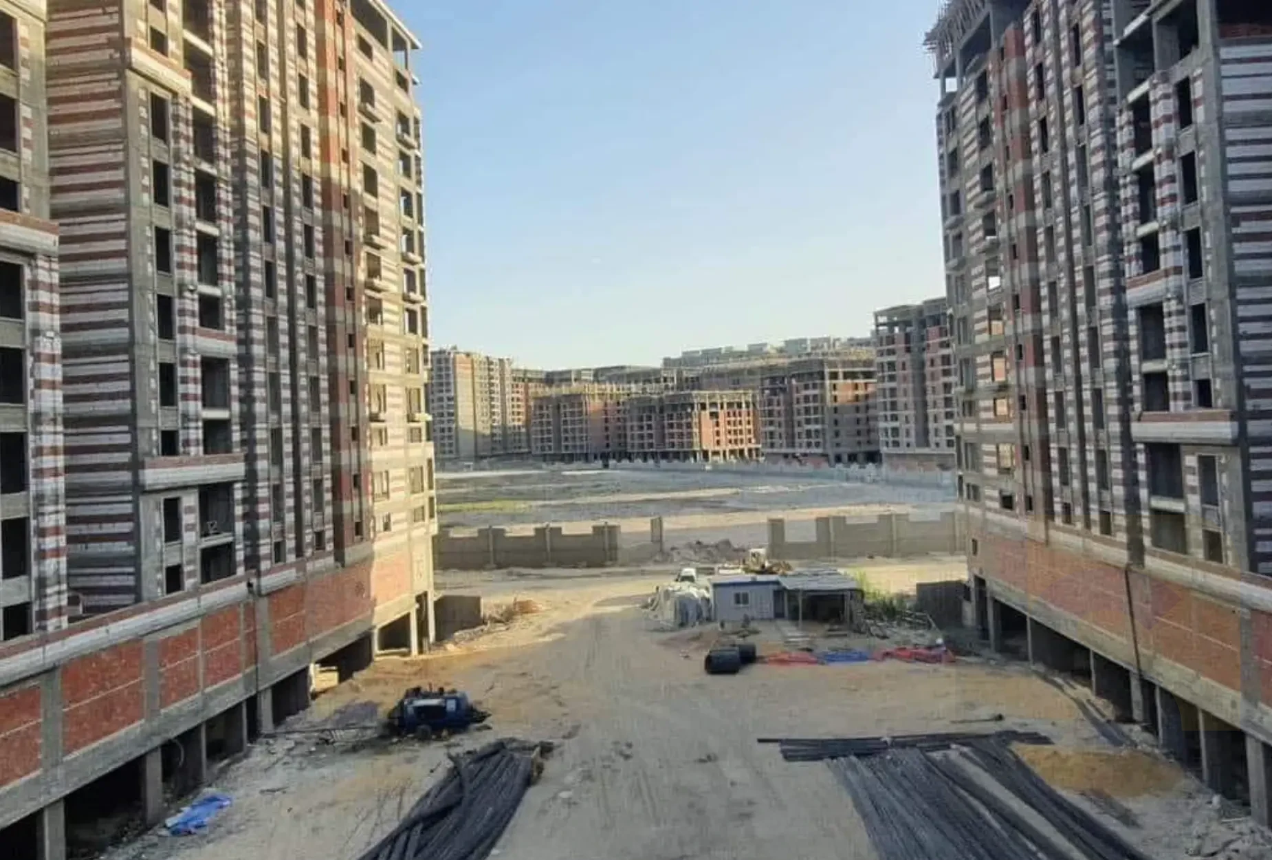 شقة فاخرة 212 متر للبيع في مروج سموحة